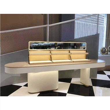 Förðunarskjástandur